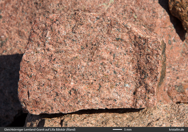 Gleichk&ouml;rniger Lemland-Granit auf der Insel Lilla B&aring;tsk&auml;r