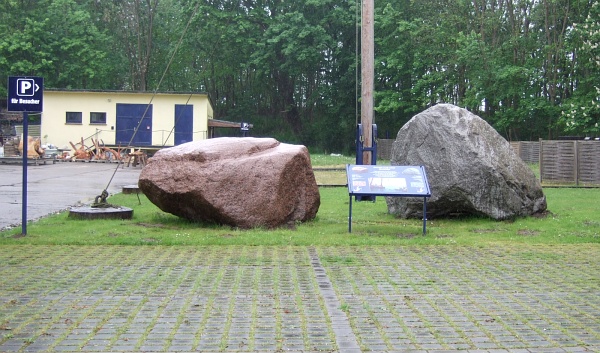 Lemland-Granit aud dem Gelnde des Nautineums - Insel Dnholm vor Rgen