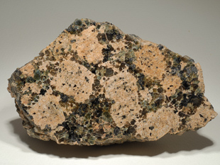 Pyterlit aus dem Laitila-Pluton