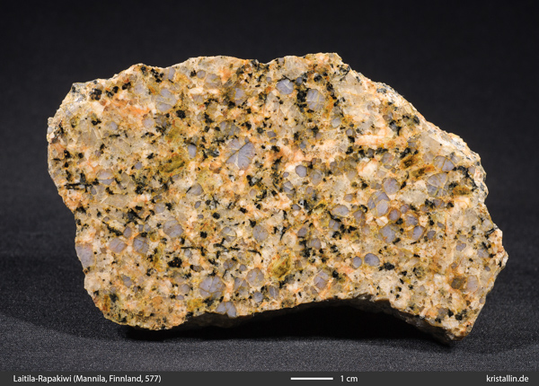 Lellainen-Granit mit milchweißen Quarzen