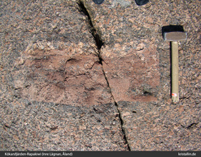 Grobk&ouml;rniger porphyrischerGgranit auf Inre L&auml;gnan