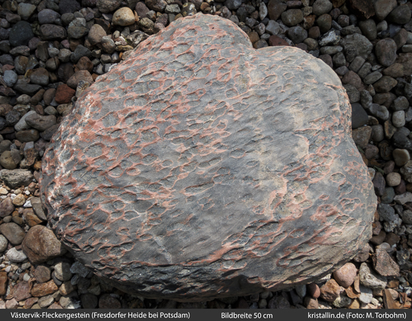 Västervik granofels as erratic